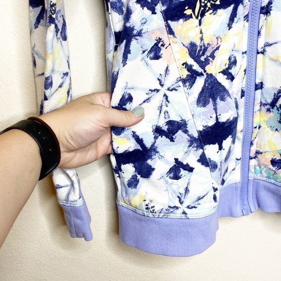 Ivivva Tie Dye Zip Hoodie Sweatshirt - Picture 5 of 5